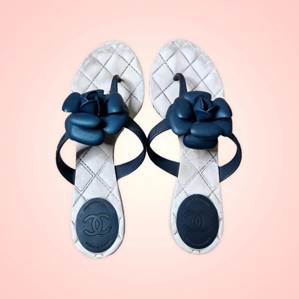 Chanel flower tong sandals (Sz 39) - Picture 5 of 5